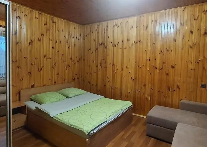 Holiday Home At Fedkovycha St.